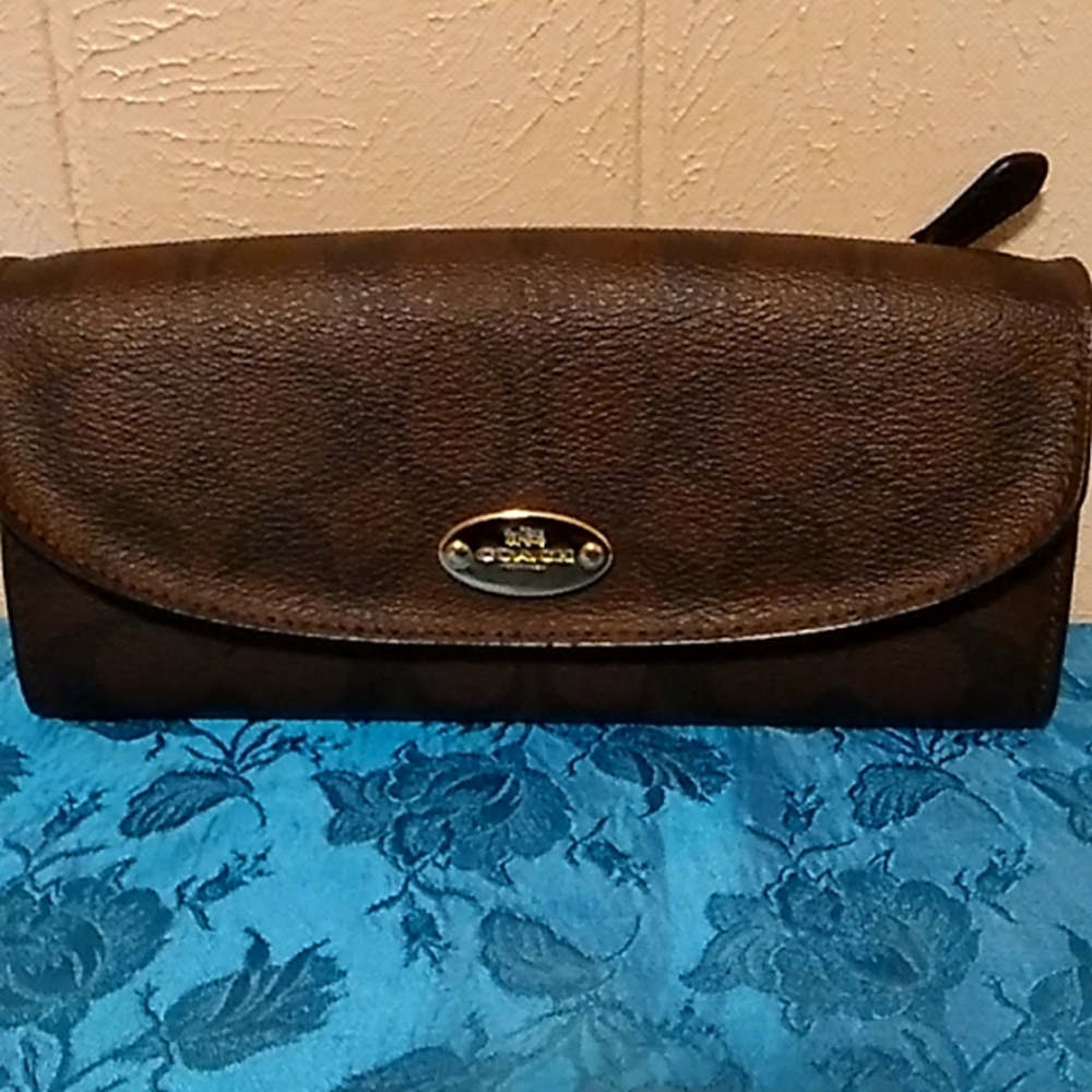 Coach Signature Slim Wallet NWT